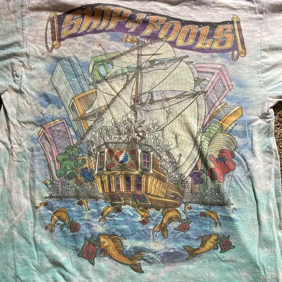 Very rare vintage 1993 Grateful Dead ship of fools shirt